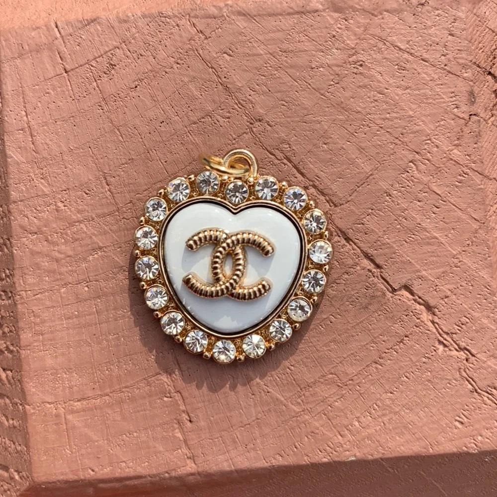 Stamped Luxury Pendant zipper pull - Picture 1 of 9